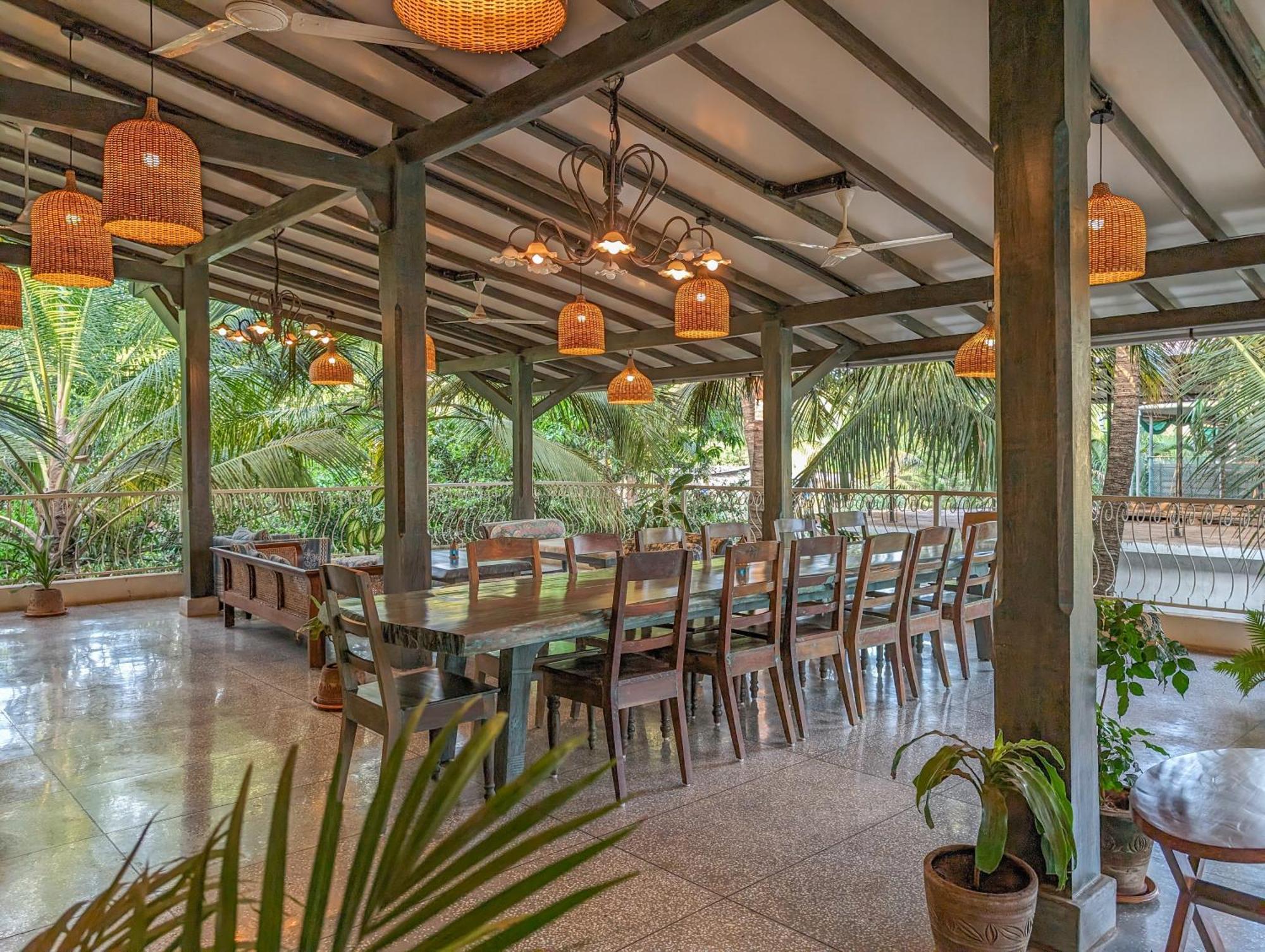 Beach Villa Morjim Bilik gambar
