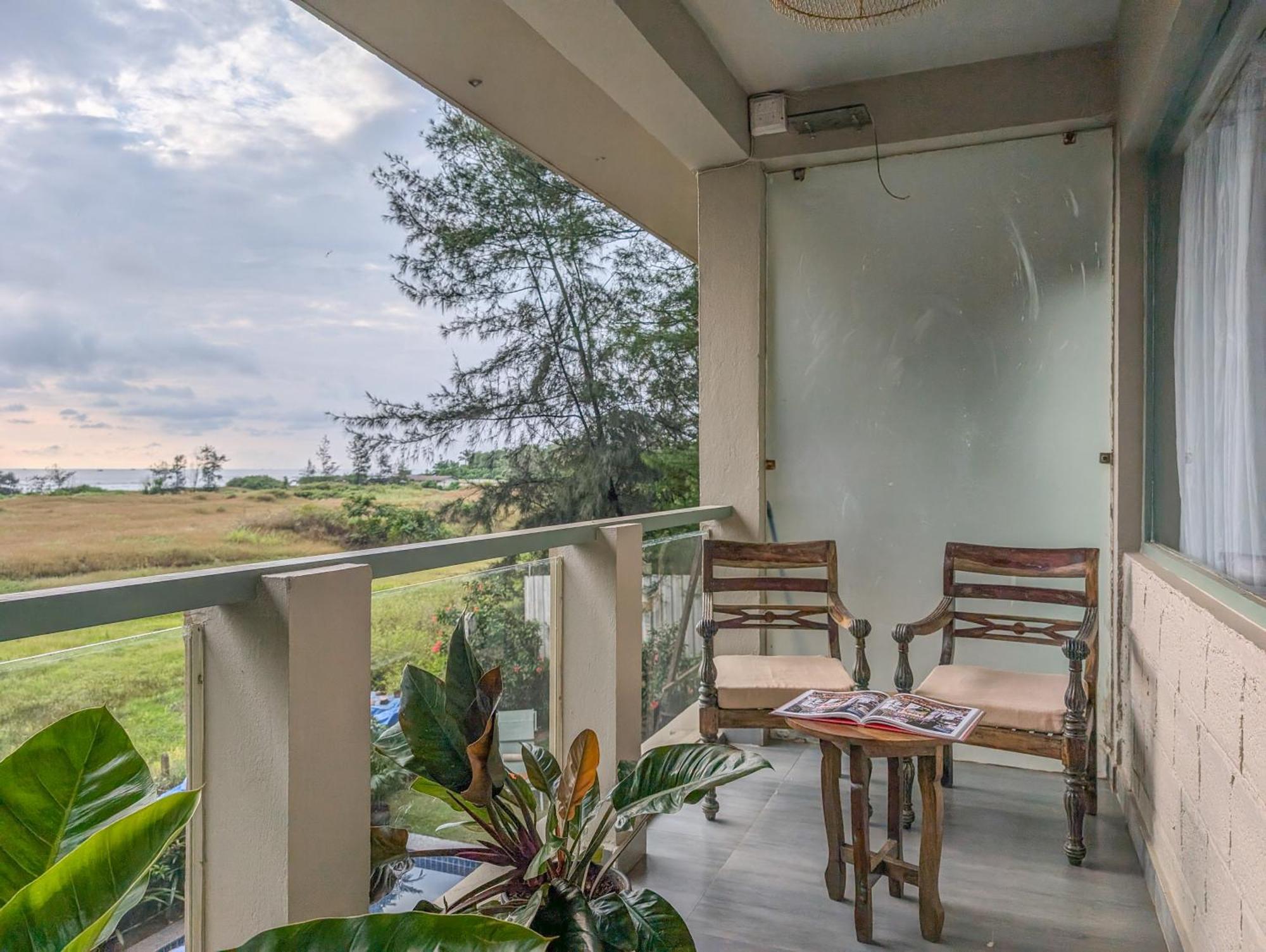 Beach Villa Morjim Luaran gambar